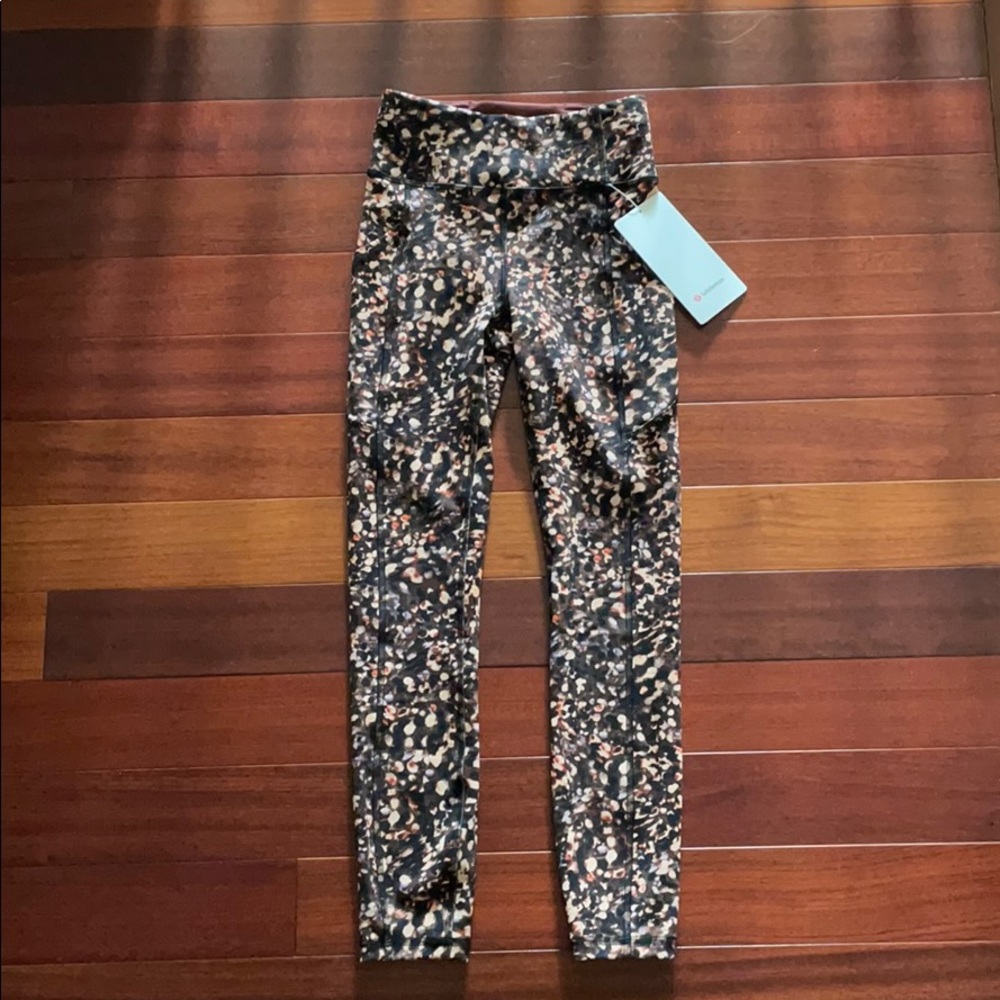 Invigorate LuluLemon Leggings *BRAND NEW*